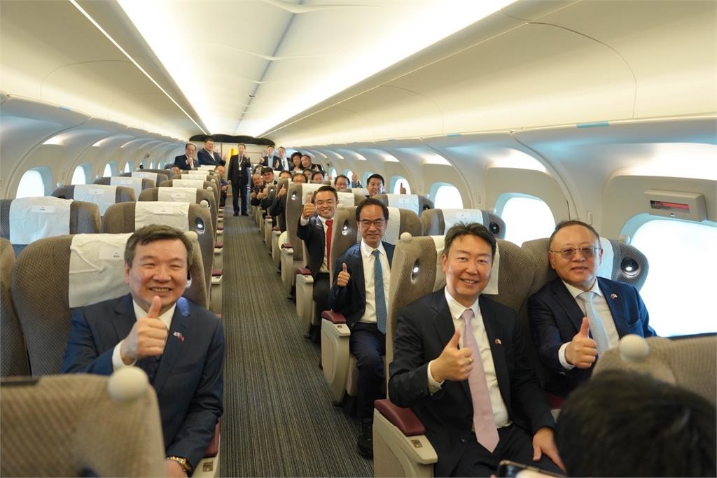 迎接高鐵N700ST新列車返台　史哲：首列明年7/1上線