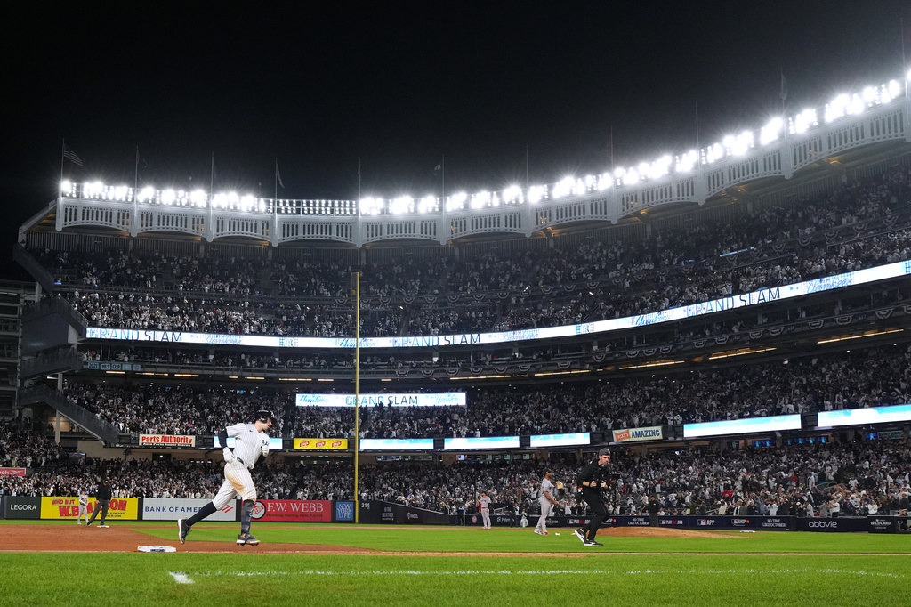 MLB季後賽(影)／「米飯哥」頂上法官火力！單場雙響再炸滿貫砲洋基9：0痛宰紅襪