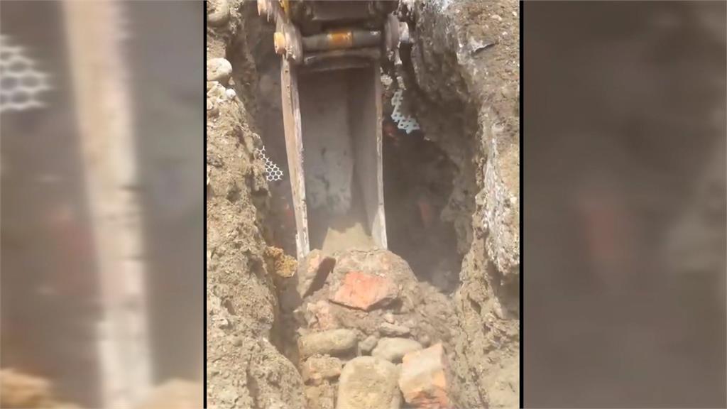 竹北「天坑案」道路安全檢測 開挖驚見建築廢棄物回填