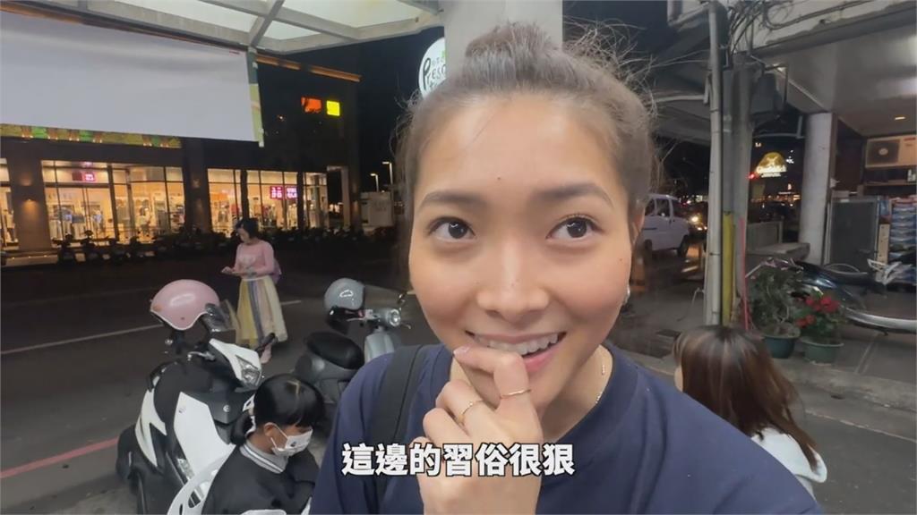 留學生體驗炸寒單!站第一排「被噴滿身砲灰」 驚喊:這邊的習俗好狠