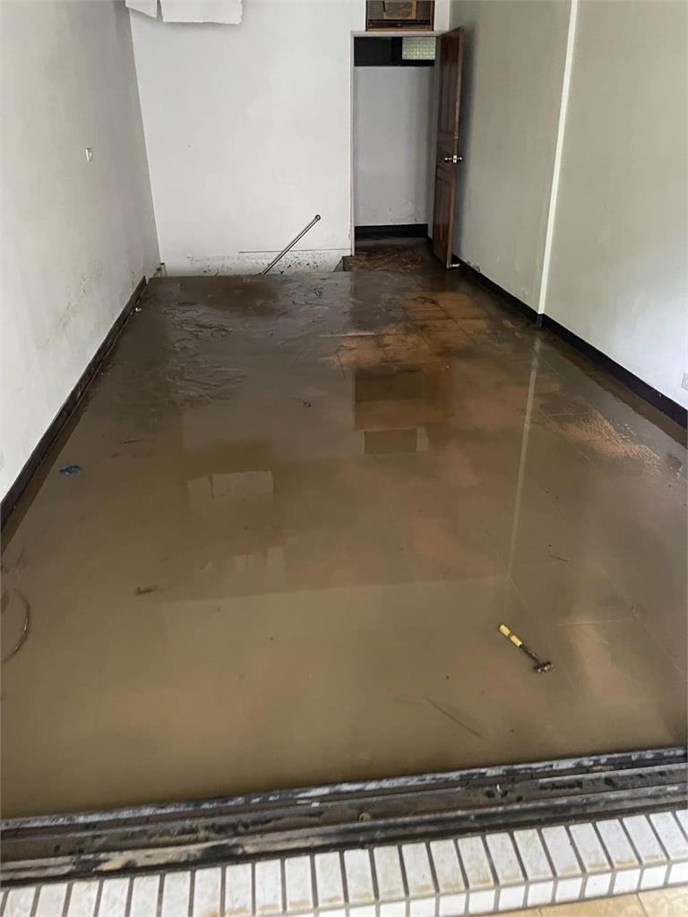 快新聞/台北昨豪雨多處積淹水 她轟蔣萬安「發文市長」:怎麼還笑得出來?
