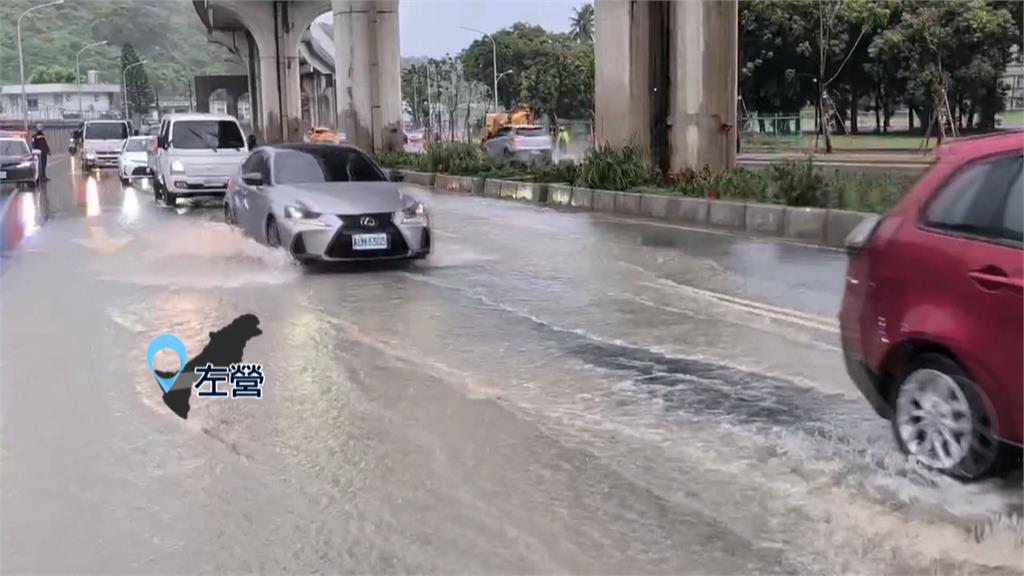 高雄鳥松車輛滅頂幸無受困　雨彈炸！大寮里長家也慘淹