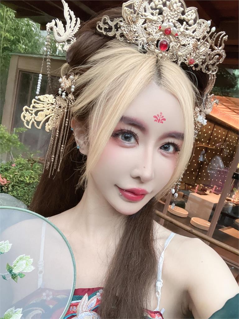 雪碧曝「蕾菈離婚」內幕：誘惑誰擋得了？轟男方「沒女生名氣什麼都不是」