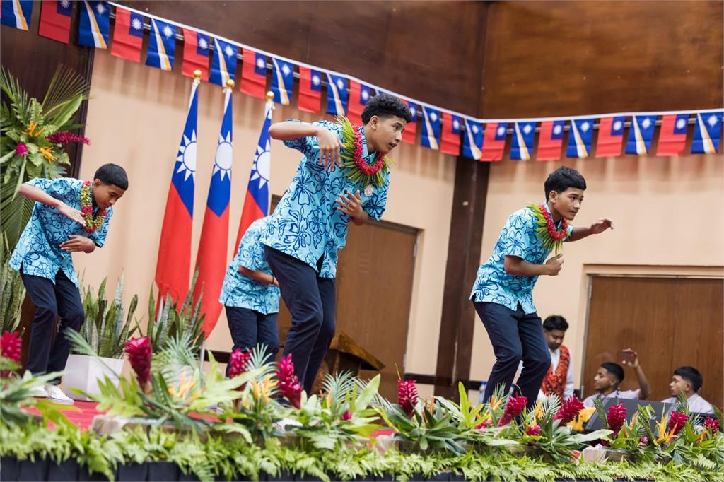 快新聞/預計今晚過境關島!出席馬紹爾國宴 賴清德:盼兩國邦誼歷久彌新