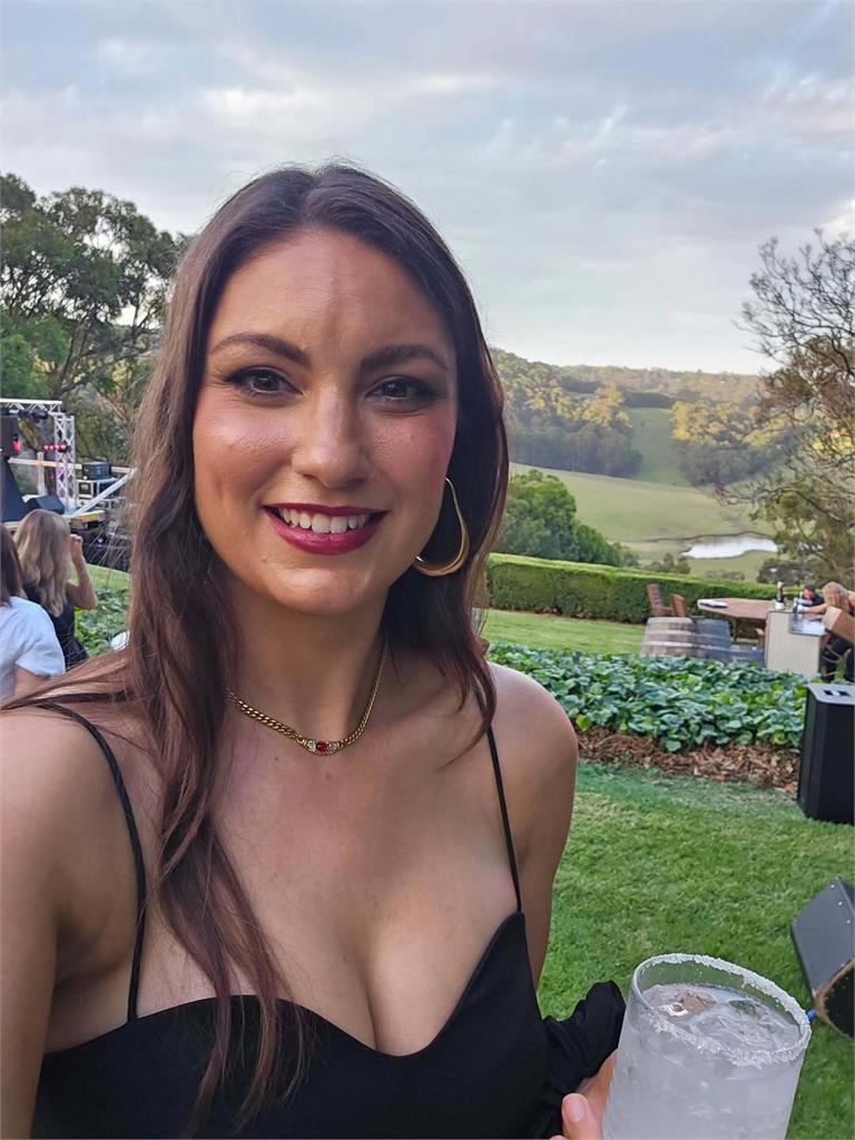 36歲女網紅飛義大利「1天被綁架2次」！求救保全竟「被逼肉償」結局曝