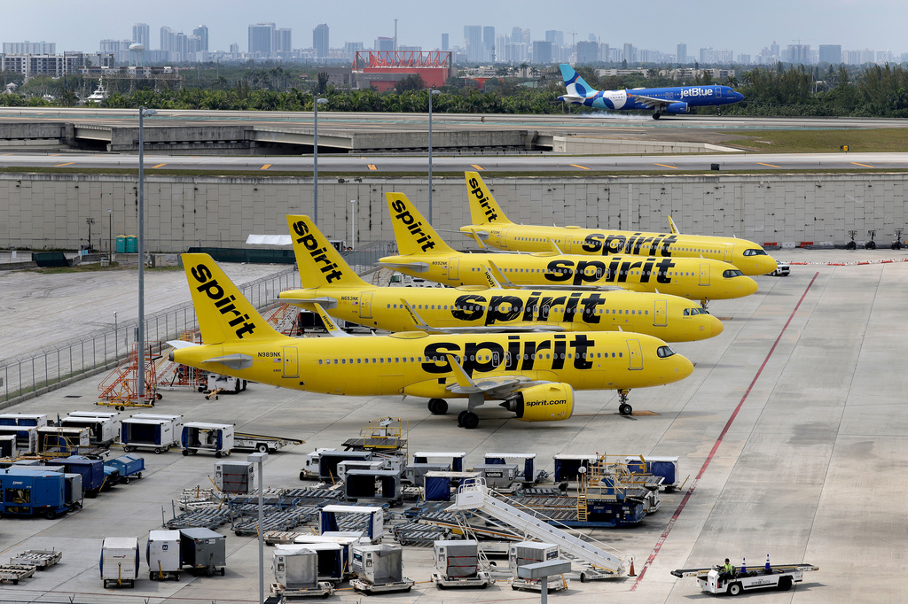 「這間」廉航龍頭宣布倒閉！「櫃檯全空」旅客衝機場傻眼　專家示警：機票恐越來越貴