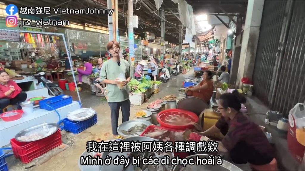 奇異美食！越南傳統市場驚見「蟲蛹」出沒　台男嚇喊：這攤好刺激