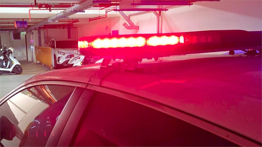 被銬在戒護區成屍！嘉義醉男進警局1小時「內臟破裂」離奇亡　家屬崩潰求真相