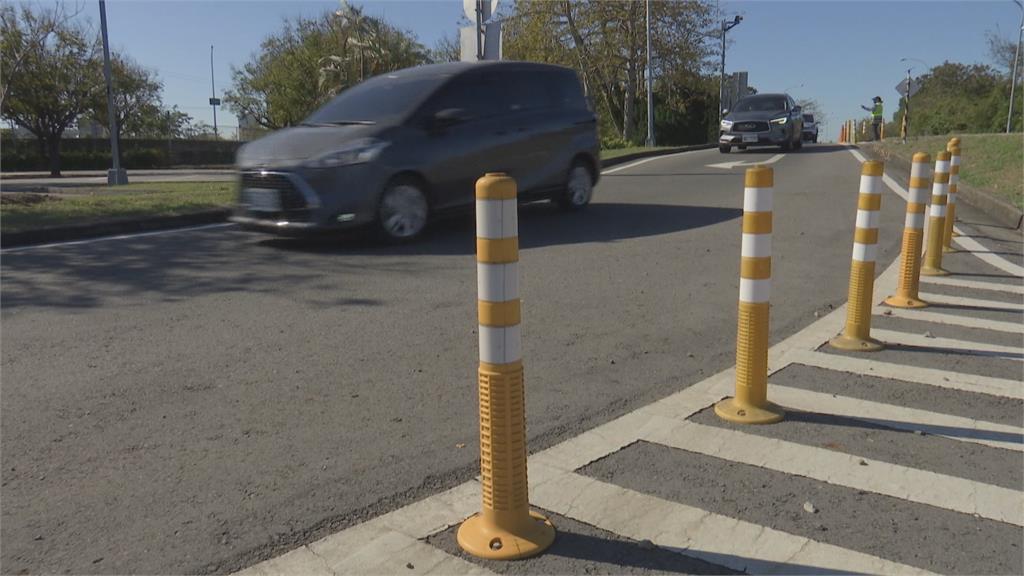 轎車國道「鬼切術」　險害滿載客運翻覆