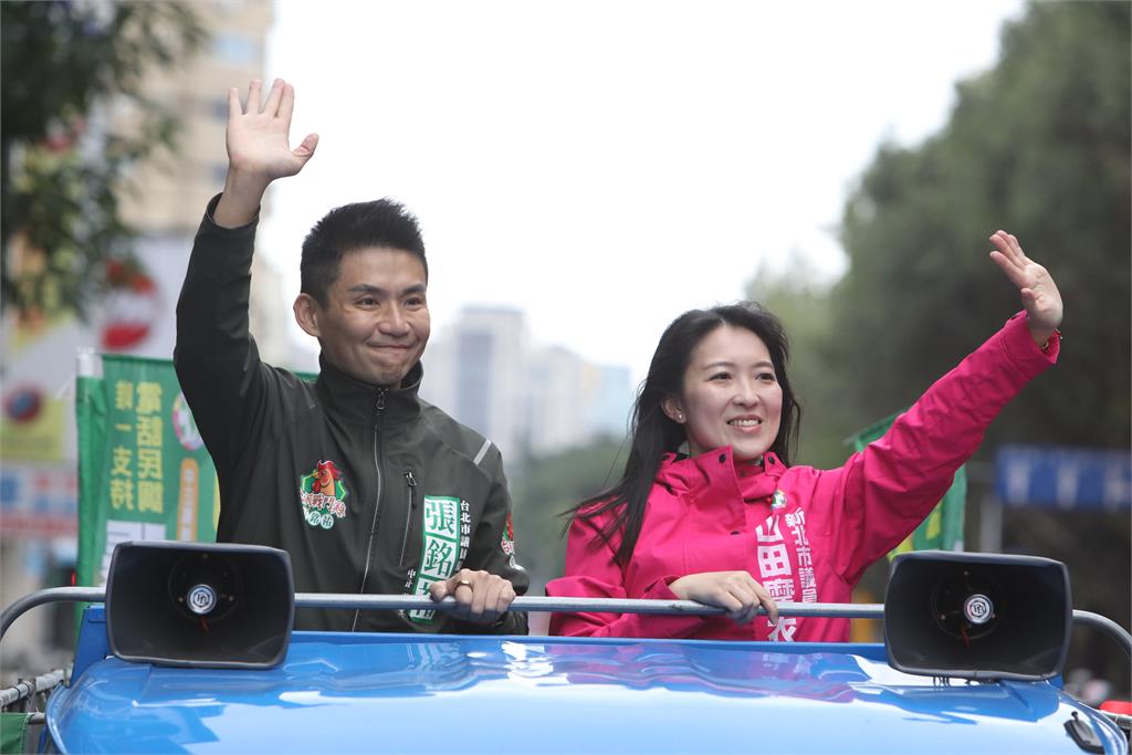 山田摩衣跨區力挺　陪"台派戰鬥雞"張銘祐掃萬華中正