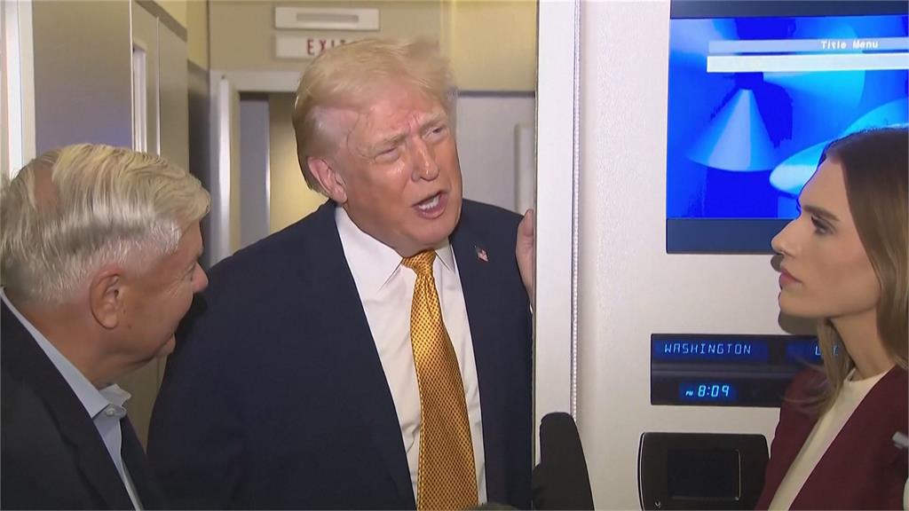 馬杜洛被逮連換3套衣服「多美國品牌」 疑川普另類大外宣