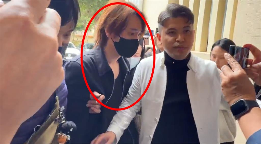 新／兄弟昔鬧翻！曹西平三哥首發聲「弟弟並非無人照料」急返台送最後一程