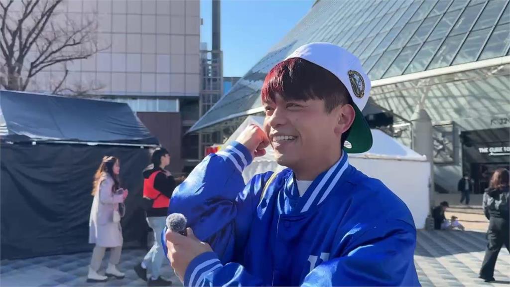 經典賽(影)／蔡阿嘎到東京了！擁百萬粉絲自嘲「反指標代表」應援對手送台灣晉級