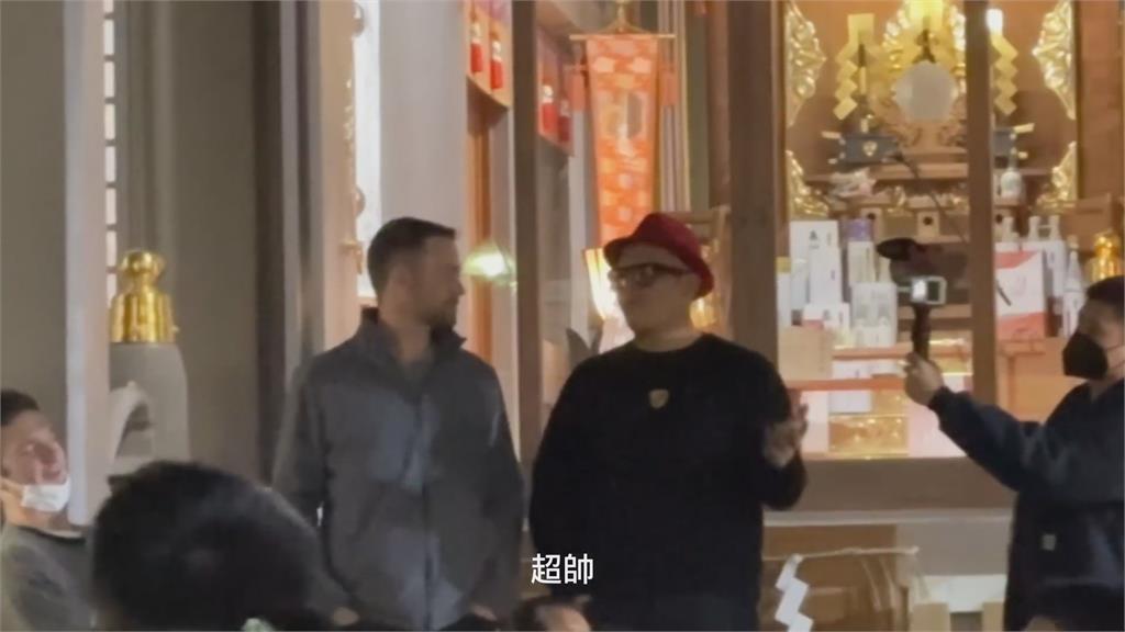 他直擊RWB車隊現場!9字頭保時捷霸氣排開 網羨:看到這畫面真是福氣