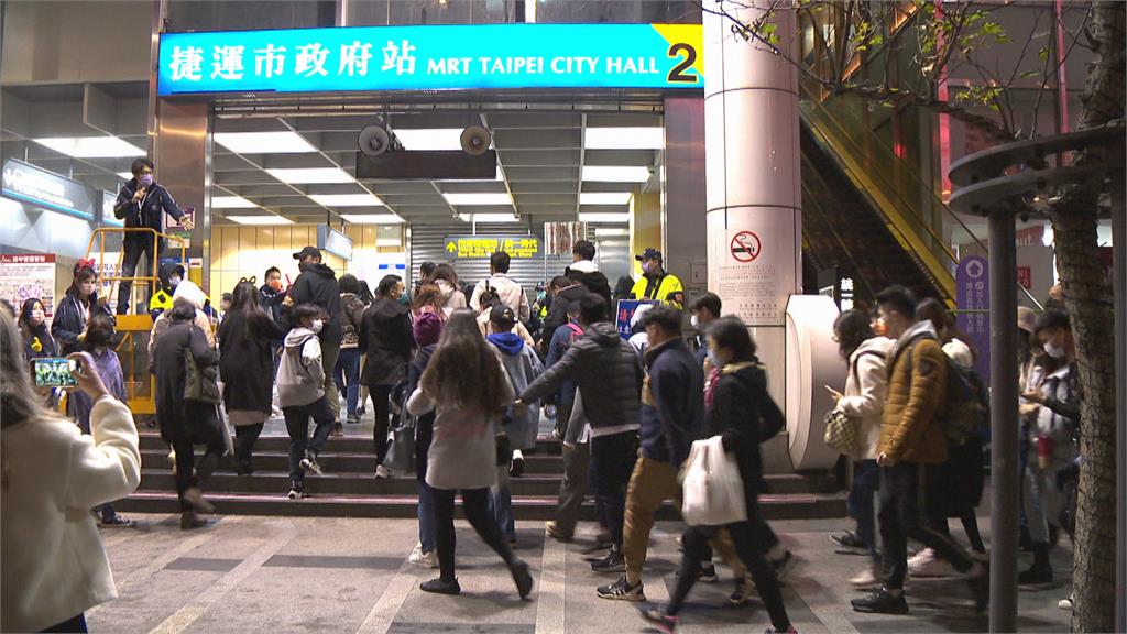 跨年夜北捷疏運防踩踏意外 4重點車站擴大淨空緩衝區