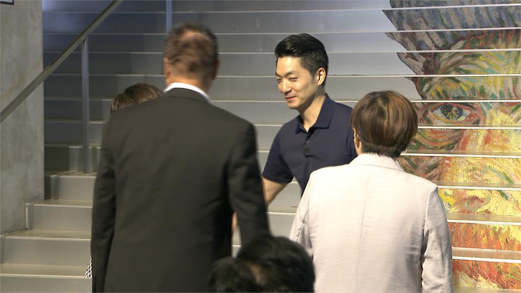 蔣不出來？哈佛演講中英夾雜　中國網友起底「蔣萬安升學術」
