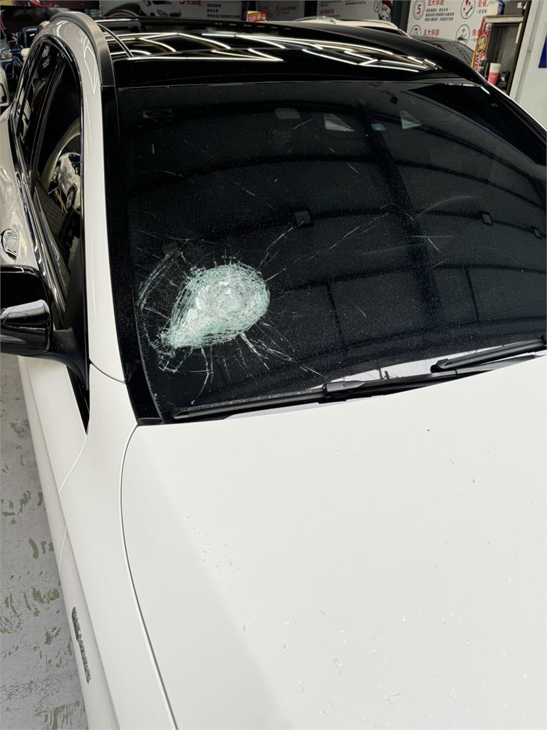 姪子在校遭霸凌 同學家長竟撂人包圍車行叫囂砸車