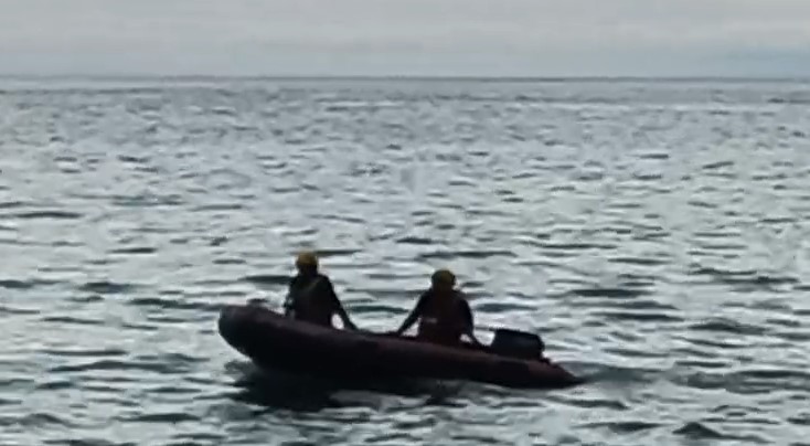 太麻里溪出海口男童落水 釣客下水搶救 2人皆失蹤
