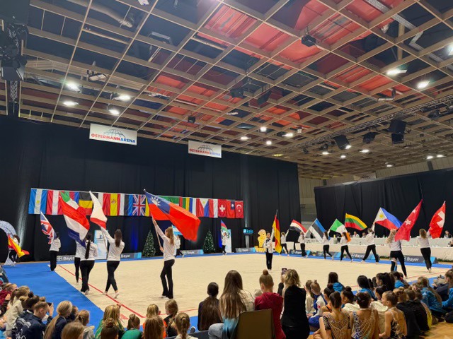 台灣小將「猛掃金牌」戰力超狂!瑞莎曬「台灣國旗飄揚德國」感人一幕:很值得