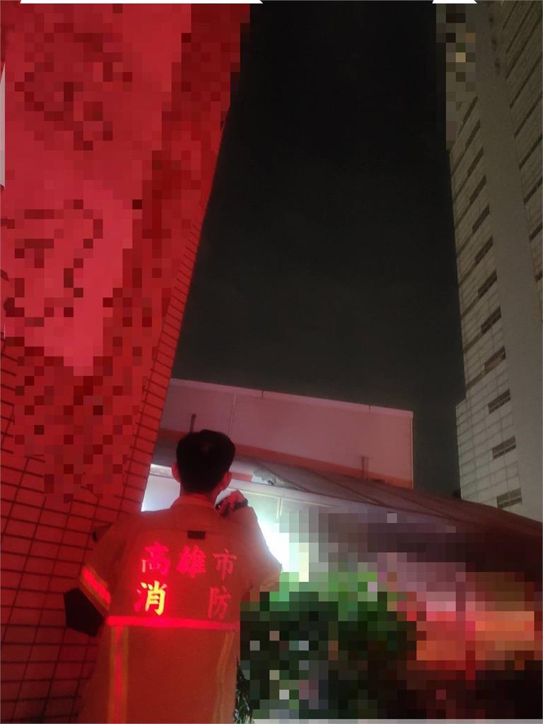 高雄女全裸陳屍機械車位升降台！同居男友失聯一夜後現身：小爭執後追出門