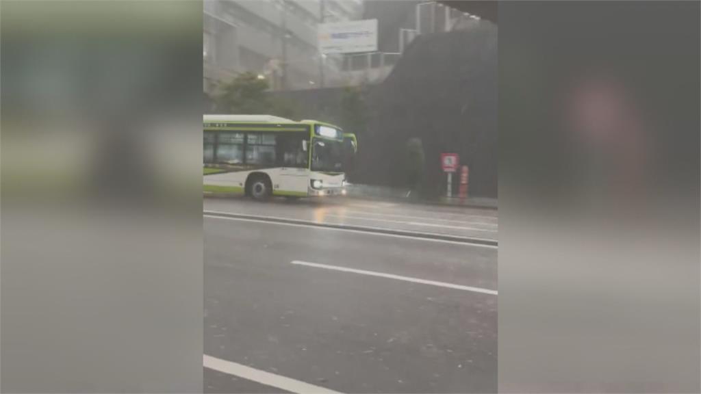 白天熱爆傍晚天氣驟變下冰雹　東京狂風大雷雨宛如世界末日