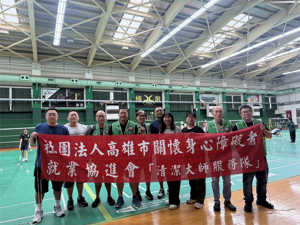 三民國中羽球隊攜手庇護員工  打造體適能與共融學習新典範