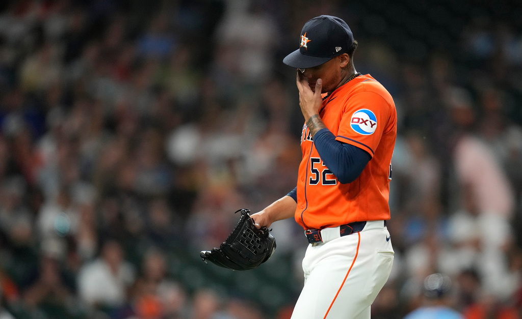 MLB(影)/連丟9顆壞球搞砸鄧愷威勝投!太空人總教練艾斯帕達賽後「這樣說」