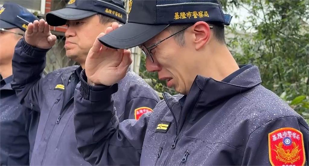 枉死警家屬招魂！同仁雨中列隊送別…所長崩潰哭喊：勤務結束一路好走