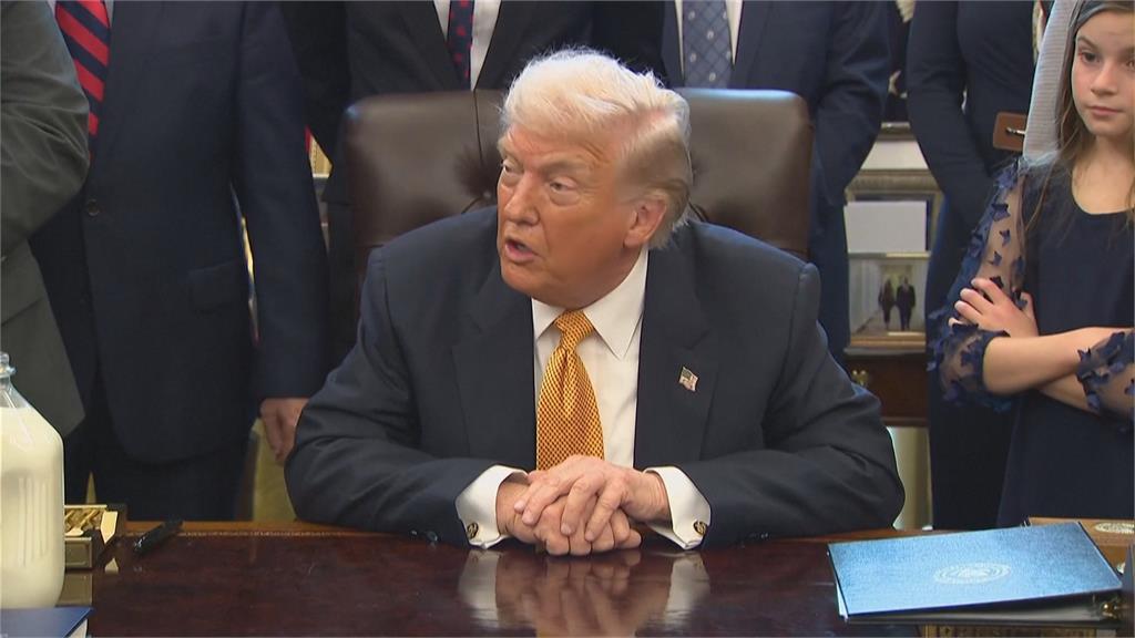 指控中俄圖謀格陵蘭領土　川普酸「丹麥頂多只會加派雪橇犬」