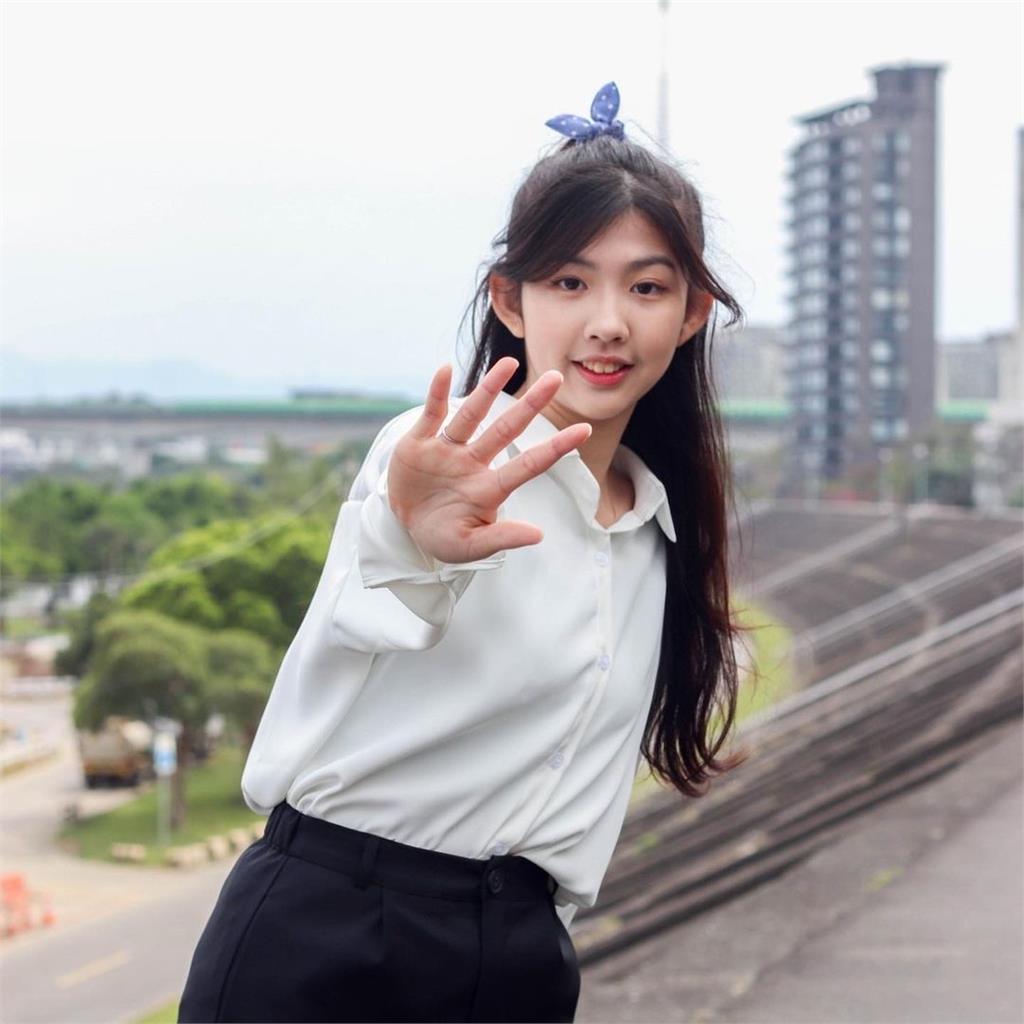 校園名人/國立基隆高中顏思涵-羽球美少女文武雙全 獨招榜首錄取大學