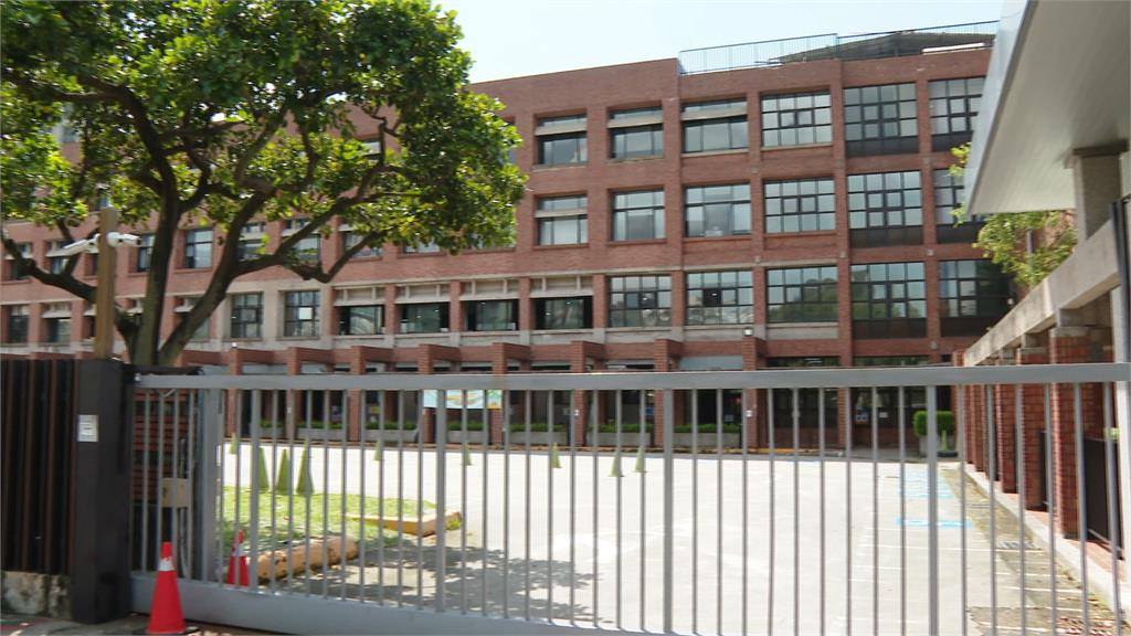 台北美國學校美籍師涉走私毒品 琴酒挾帶K他命遭羈押