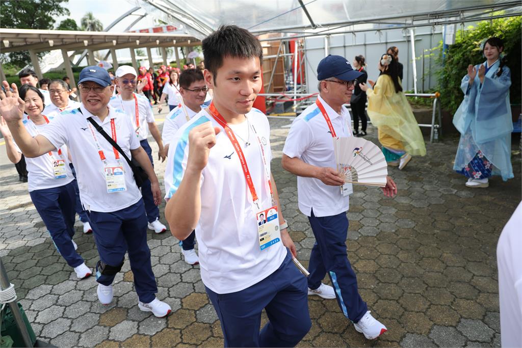 快新聞／梁文傑撿到槍！大酸鄭麗文挺「一中」：她應該很高興李洋亞運被阻