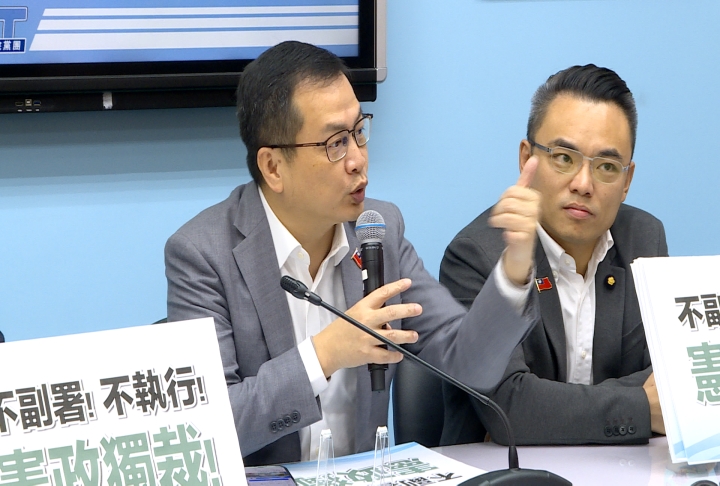 政院不副署財劃法　藍白立委不接球倒閣