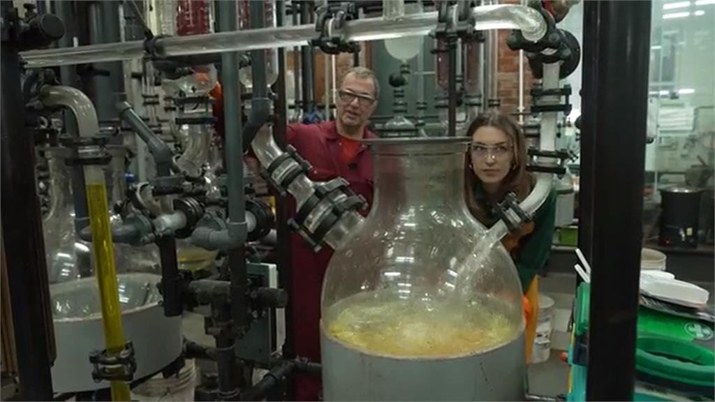 金價屢創新高掀起淘金熱 一探英國最大精煉廠