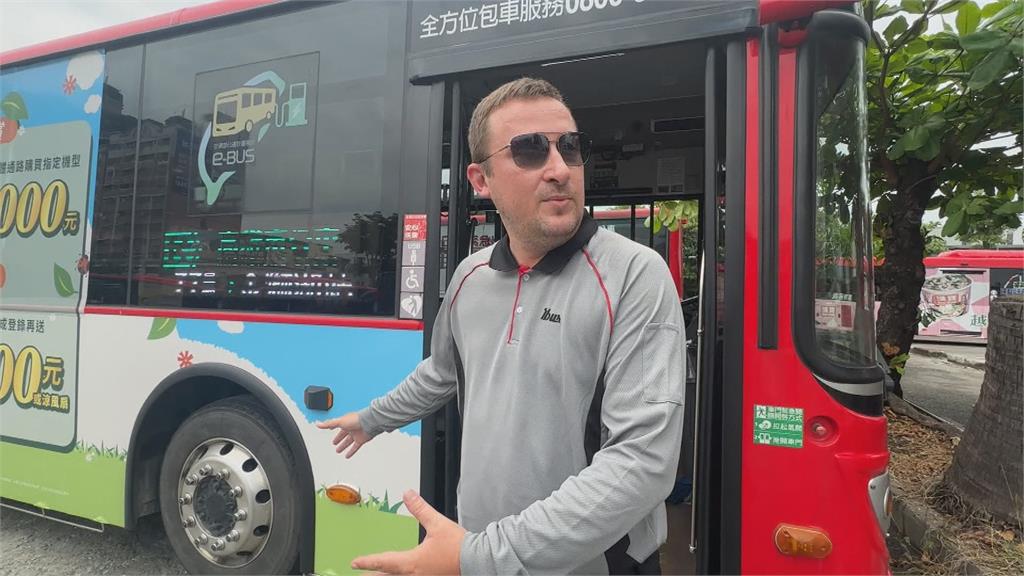 獨！俄籍公車司機擁永久居留證　坦言南部交通亂