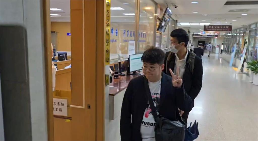快新聞/北檢再度被傳喚! 李孝亮出庭