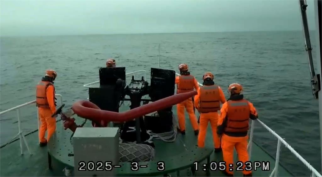 漁船彭佳嶼海域起火！七人跳海逃生「船長、印尼漁工」失蹤