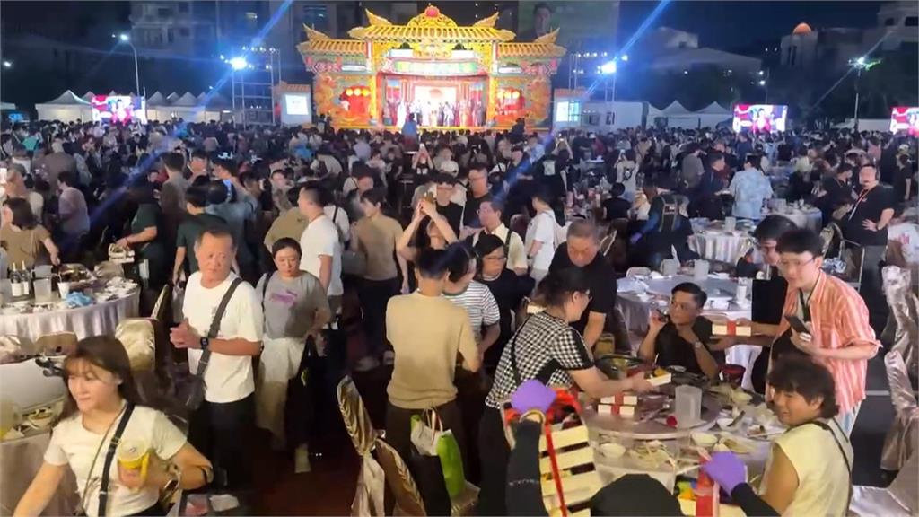「鍘美藝術節」席開277桌　上千人搶看大戲
