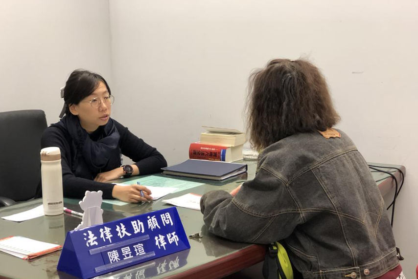 快新聞／慈濟採購疫苗遭詐騙！民進黨痛批藍白「大型翻車」：該向當年防疫團隊道歉