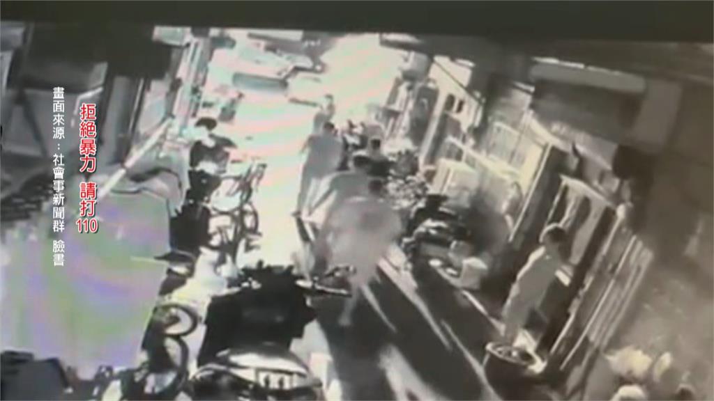 台中深夜不平靜 5煞尋仇砍傷移工下秒從容離開
