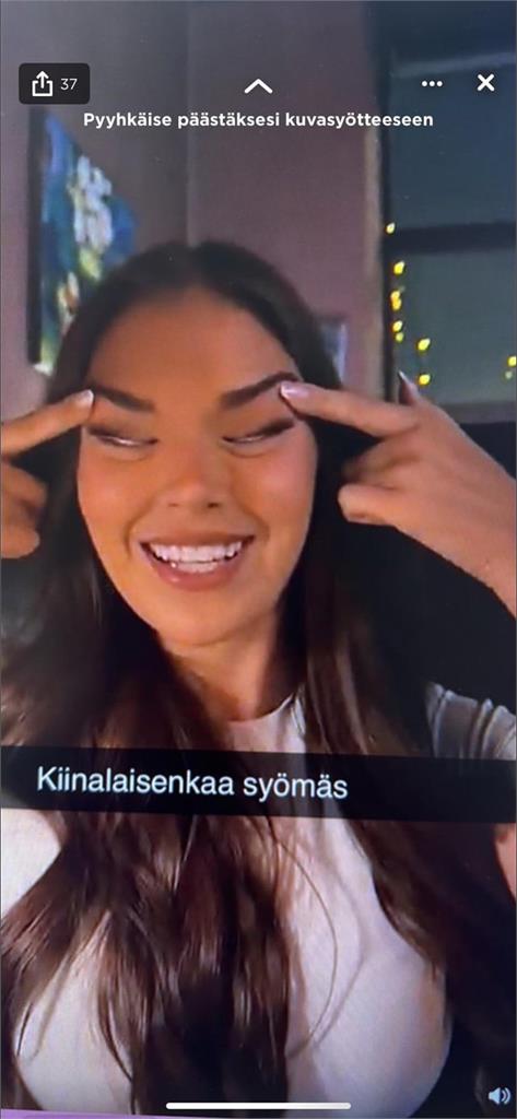 惹火選美冠軍「狂扯瞇瞇眼」嗨喊亞洲遭控歧視!「硬凹1超瞎理由」下場慘了