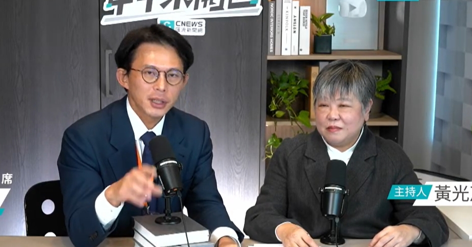 將遊說陳佩琪參戰2026縣市首長?黃國昌「長嘆一口氣」笑回:本黨最高機密