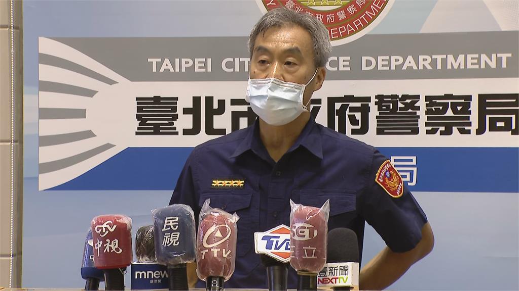 鐵捲門轟出7個彈孔 嫌搞烏龍誤擊仇家鄰居門