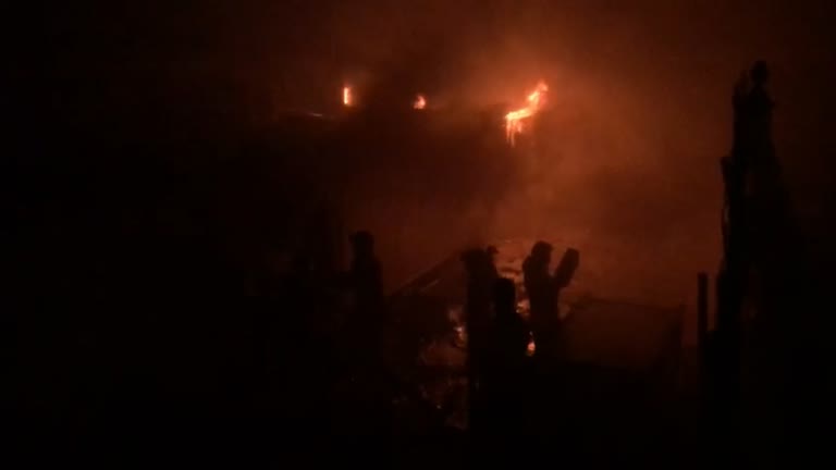 伊拉克武肺病患醫院疑氧氣瓶爆炸引發大火　造成「至少50死、數十人受傷」