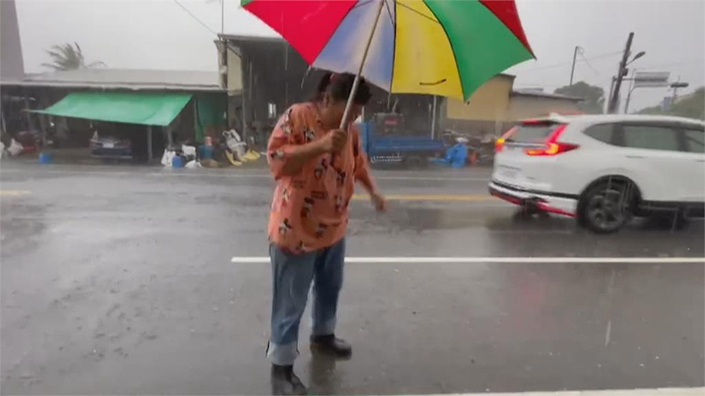 「今天雨聲特別大聲」 嘉義、台南下起硬幣大冰雹
