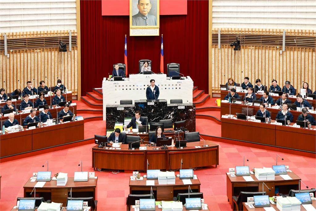 快新聞/高雄大進化!滿意度六都第一 陳其邁揭四大施政藍圖