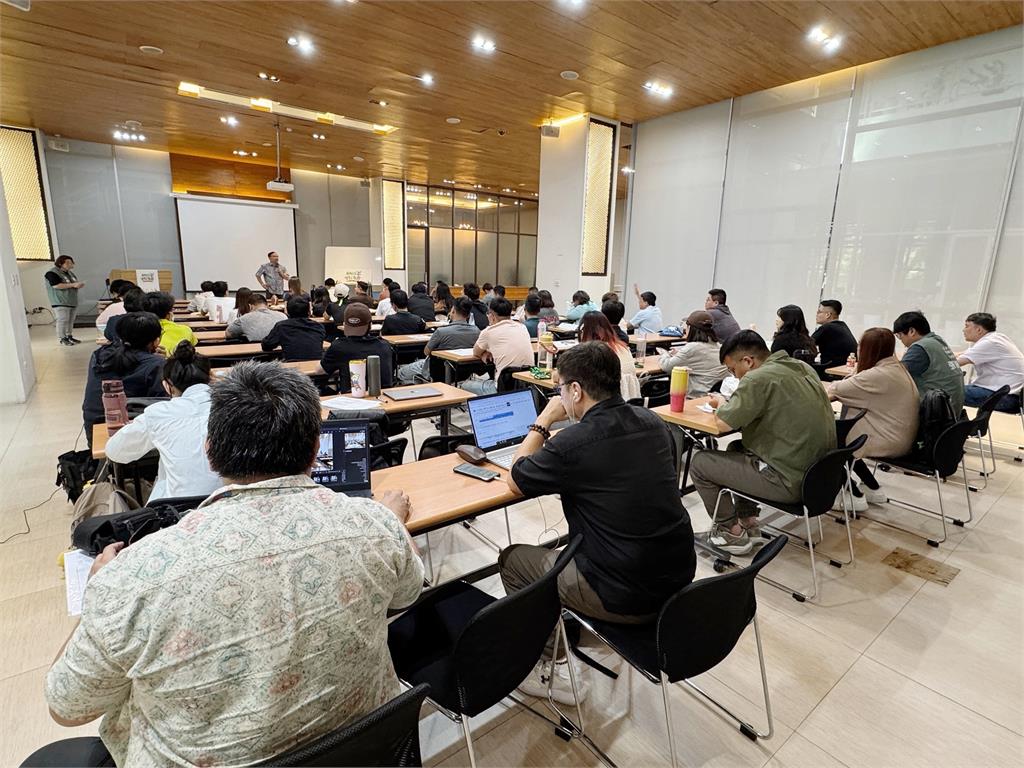 快新聞/全國首創「里長海選」 王義川坦言:民進黨正面臨人才斷層挑戰