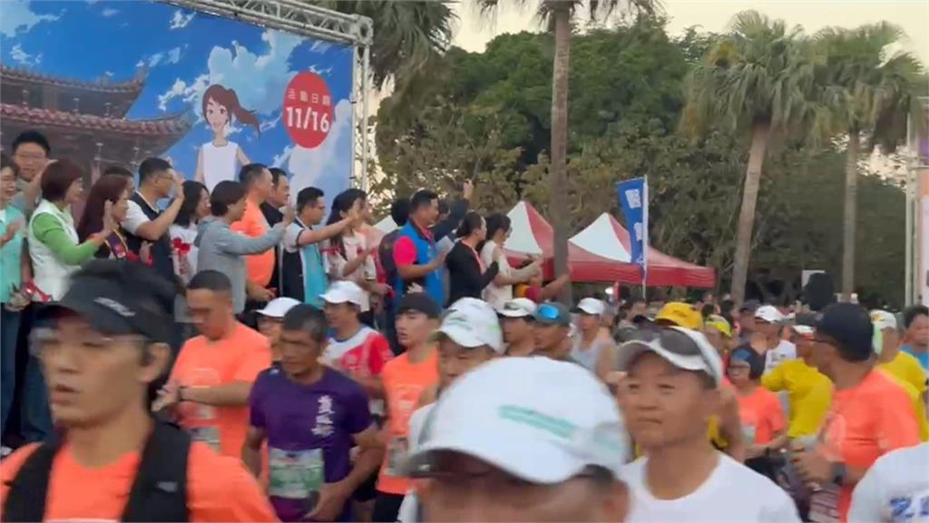 鹿港馬拉松"麵線糊.蝦猴"飄香 冰淇淋冠軍獻"地球冰"