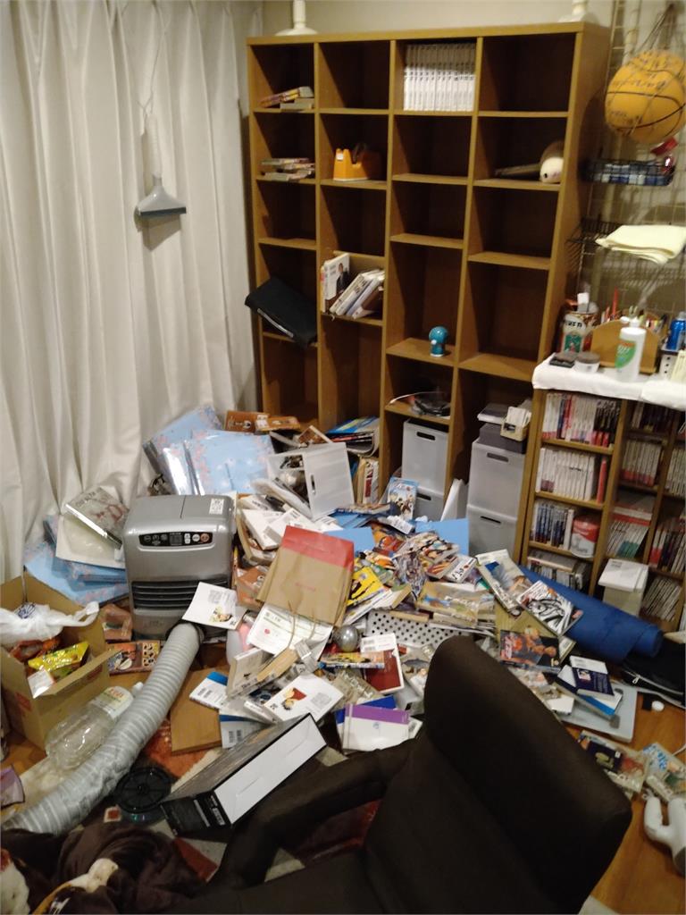 福島7.4強震!房屋猛搖50秒「櫥櫃倒塌、碗盤碎一地」 她驚呼:好可怕