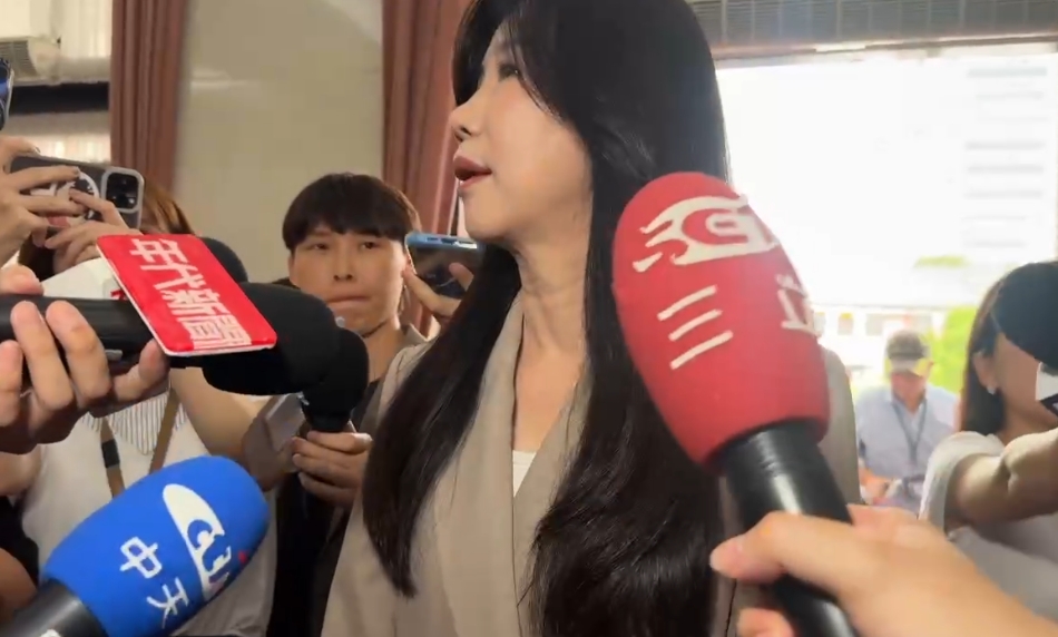 佀廣洋太胖免當兵！萬美玲改口稱「120公斤是錯的」　昔脫口「爆1事」被抓包打臉了